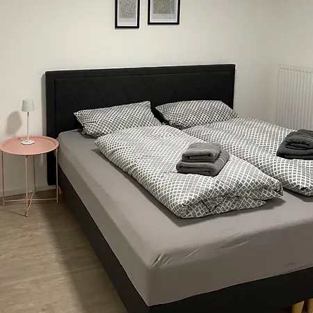 Apartamento Naehe Muenchen-neu Renoviert Oberpframmern